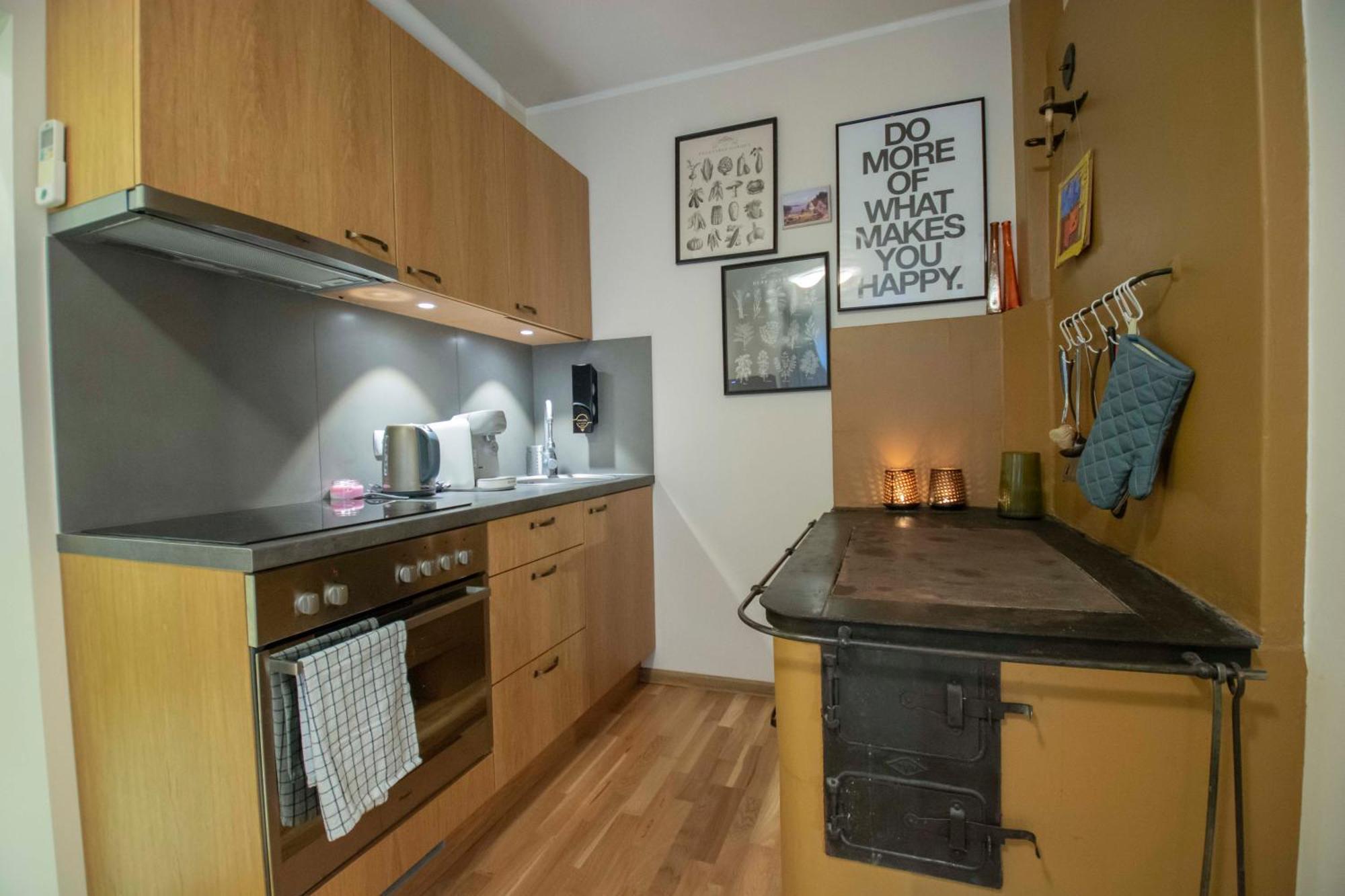 Karlovaidyll 7 - Homey Apartment With Free Parking! Tartu Exterior foto